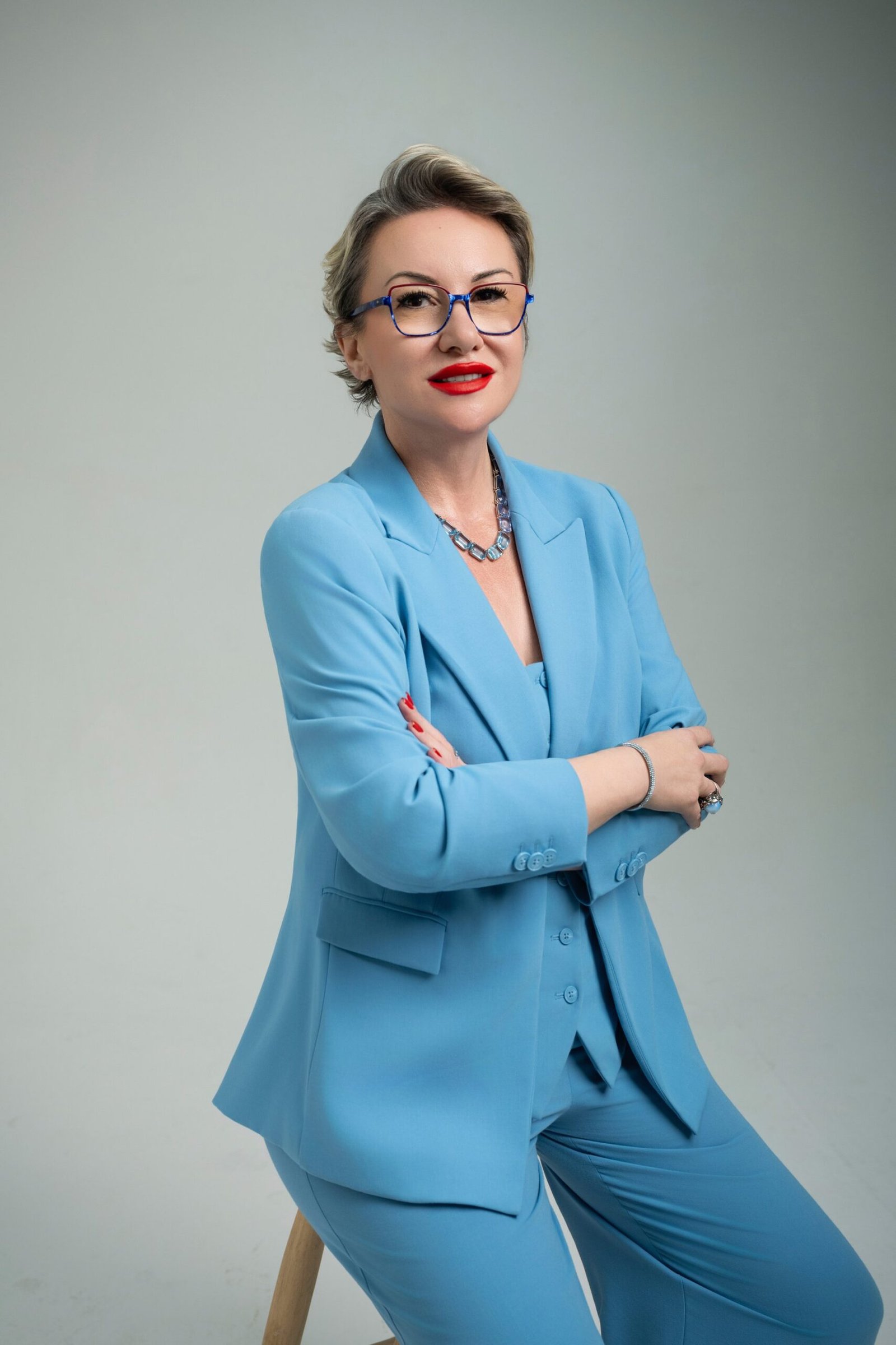 ARI-ES Enerji Kurucusu ve Genel Müdürü Ebru Arıcı'nın portresi