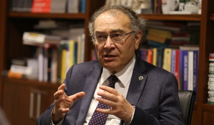Psikiyatrist Prof. Dr. Nevzat Tarhan'ın görseli