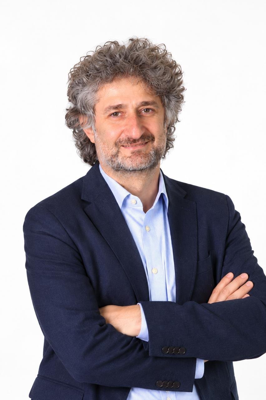 Teknosa'nın yeni CTO'su Oğuzhan Poyrazoğlu'nun stüdyo fotoğrafı